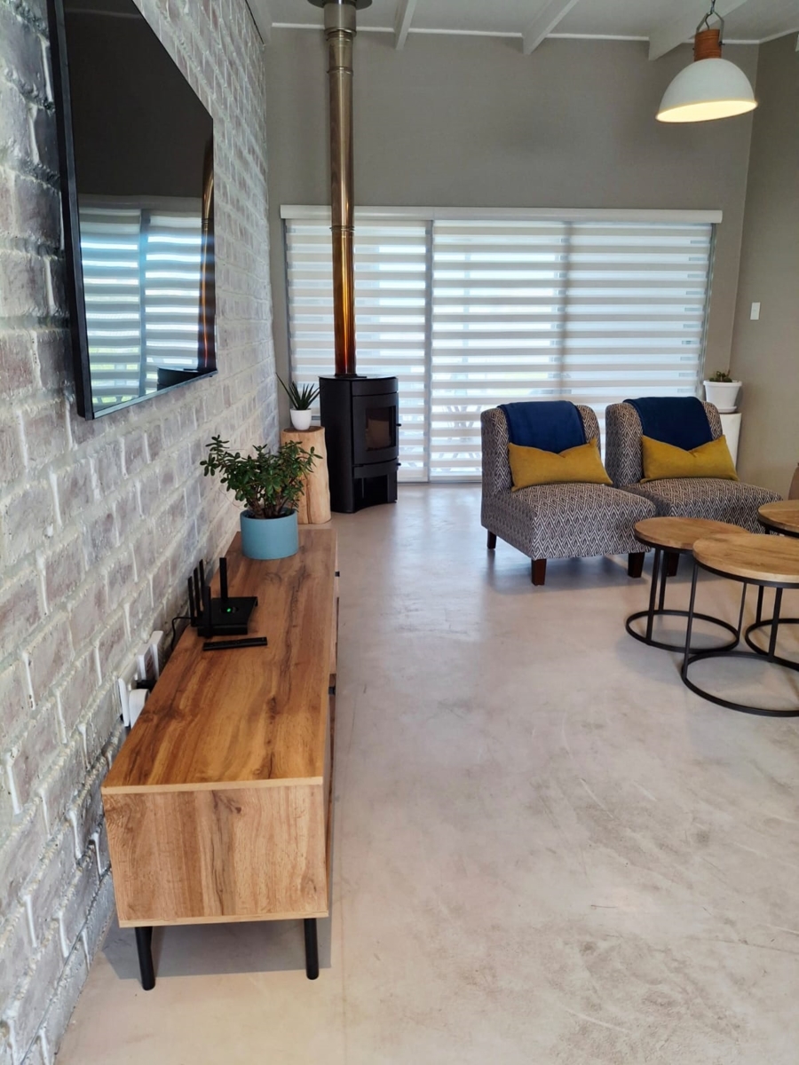 4 Bedroom Property for Sale in Struisbaai Western Cape